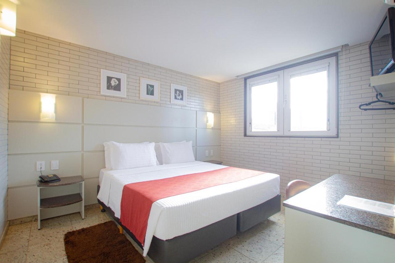 קוריטיבה Hotel Confiance Prime Batel מראה חיצוני תמונה