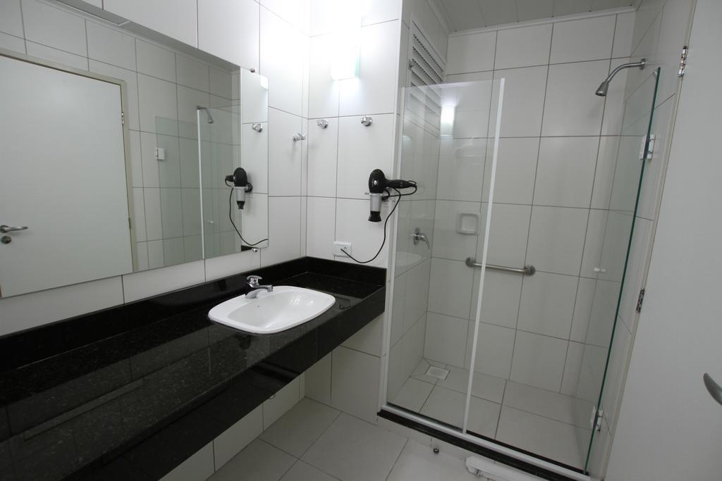 קוריטיבה Hotel Confiance Prime Batel מראה חיצוני תמונה